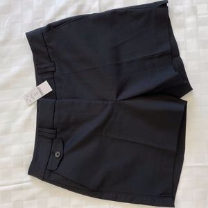 Womens clothing: dress shorts